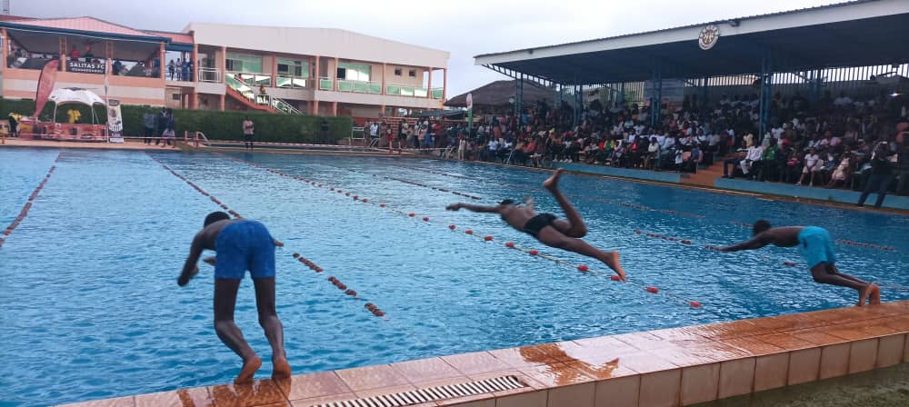 Natation : Elza rêve des J.O Paris 2024