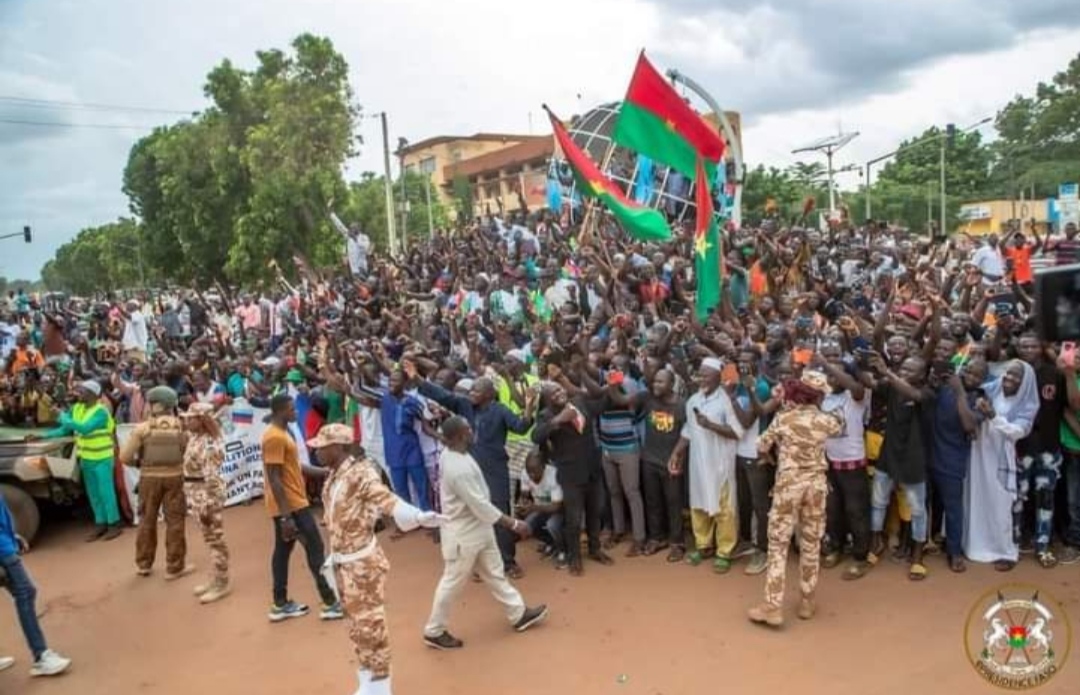 les Burkinabè sont sortis massivement accueillir triomphalement leur président