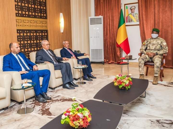 Mali : Une délégation du ministère de la défense mauritanienne reçu au palais de Koulouba